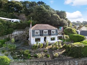 Photo 7- click for photo gallery